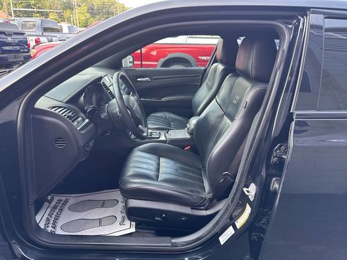 Used 2016 Chrysler 300 S image 13