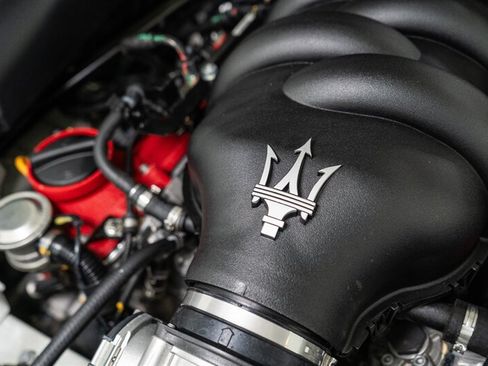 Used 2018 Maserati GranTurismo MC RWD image 75