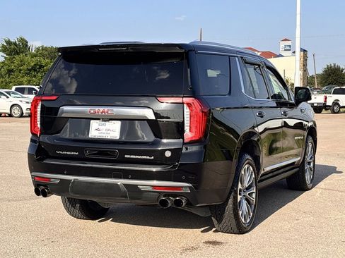 Used 2021 GMC Yukon Denali w/ Denali Premium Package AWD/4WD image 5