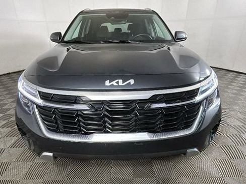 Used 2025 Kia Seltos S AWD/4WD image 8