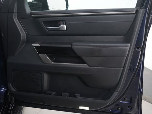 Used 2025 Toyota Sequoia Limited image 12