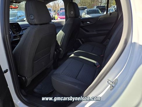 New 2026 Chevrolet Equinox LT w/ Safety and Technology Package FWD image 8