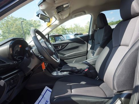 Used 2023 Subaru Crosstrek 2.0i AWD/4WD image 12