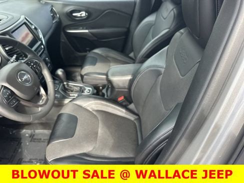 Used 2022 Jeep Cherokee Latitude Lux AWD/4WD image 21