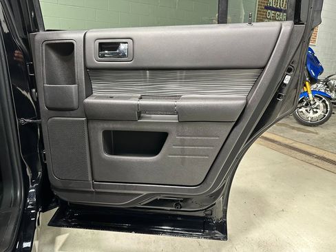 Used 2018 Ford Flex Limited w/ Equipment Group 301A AWD/4WD image 15