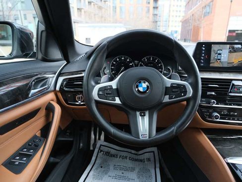 Used 2017 BMW 540i xDrive image 32