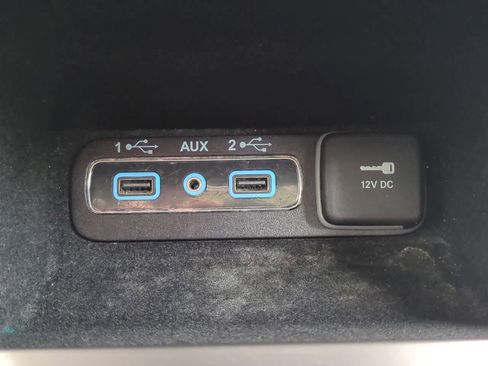 Used 2021 Jeep Grand Cherokee Limited AWD/4WD image 33