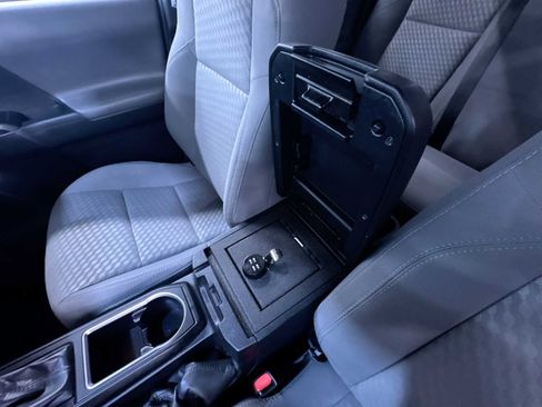 Used 2023 Toyota Tacoma SR image 21