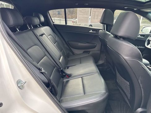 Used 2022 Kia Sportage Nightfall Edition image 20