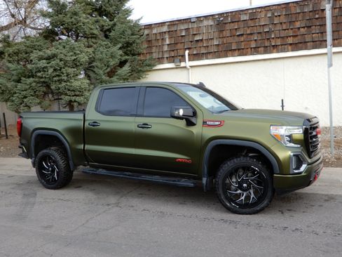 Used 2019 GMC Sierra 1500 AT4 w/ AT4 Premium Package image 4