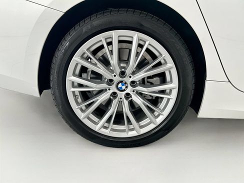 Used 2024 BMW 330i Sedan RWD image 32