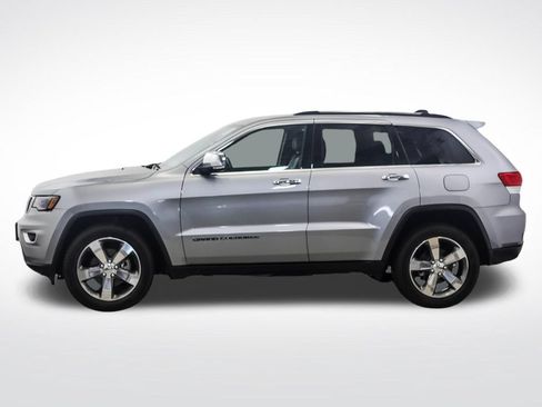 Used 2018 Jeep Grand Cherokee Limited w/ Luxury Group II AWD/4WD image 2