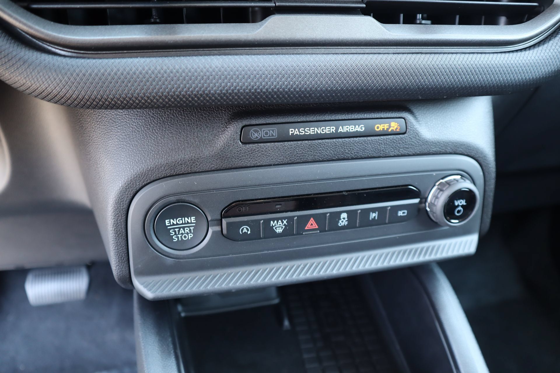 New 2025 Ford Bronco Sport Outer Banks w/ Outer Banks Tech Package+ AWD/4WD image 9