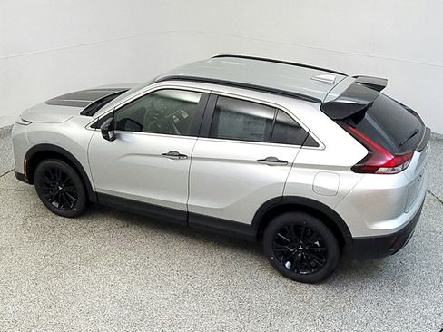 Used 2025 Mitsubishi Eclipse Cross AWD image 14