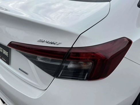 Used 2025 Honda Civic FWD Hybrid Sedan image 17