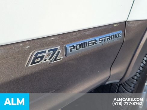 Used 2017 Ford F250 King Ranch w/ King Ranch Ultimate Package image 15