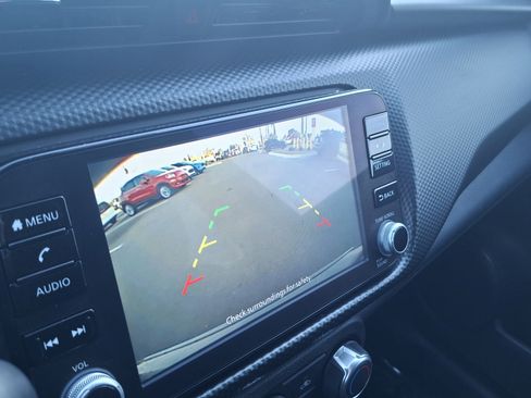 Certified 2023 Nissan Kicks SV image 12