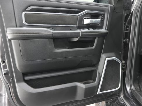Used 2022 RAM 2500 Laramie AWD/4WD image 41