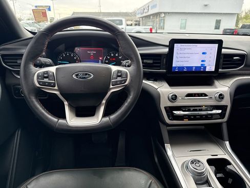 Used 2023 Ford Explorer Timberline w/ Timberline Technology Package AWD/4WD image 10
