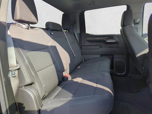 Used 2023 Chevrolet Silverado 1500 LT image 23