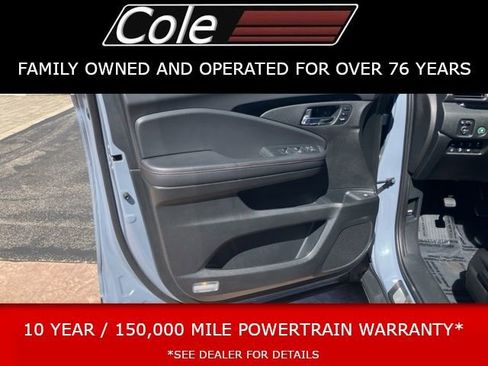 Used 2024 Honda Ridgeline Black Edition image 10