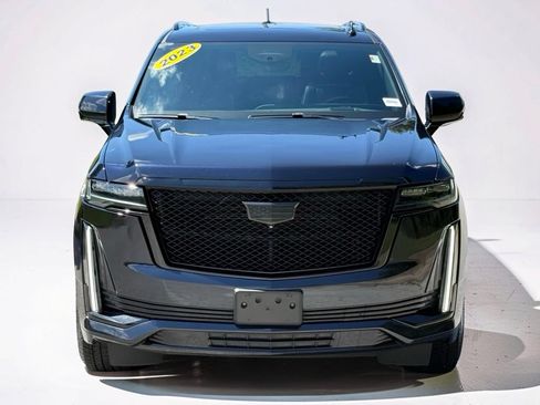 Used 2023 Cadillac Escalade Sport AWD/4WD image 10