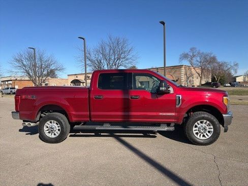 Used 2017 Ford F350 XLT w/ XLT Value Package image 11