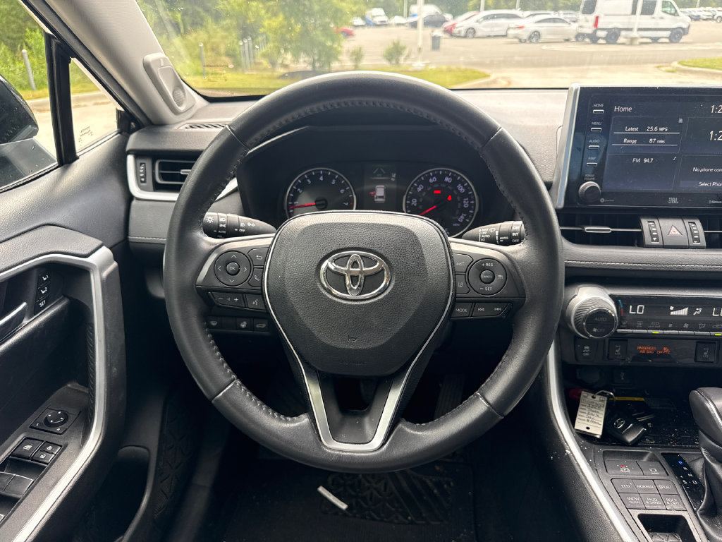 Used 2020 Toyota RAV4 XLE Premium AWD/4WD image 19
