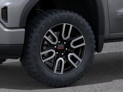 New 2026 GMC Sierra 1500 AT4 w/ AT4 Preferred Package AWD/4WD image 11