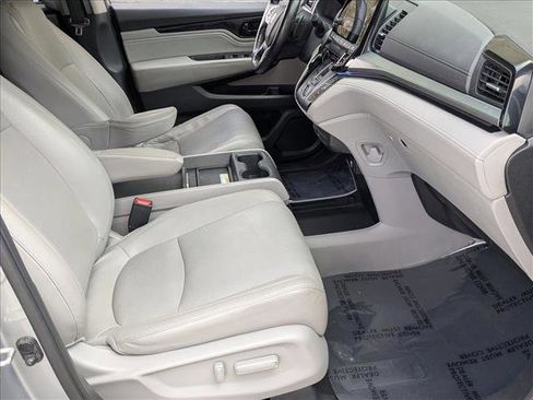 Used 2018 Honda Odyssey Elite image 24