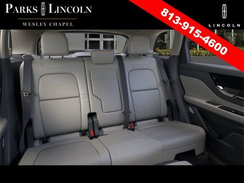 New 2026 Lincoln Corsair Premiere image 11