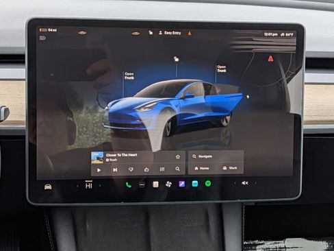 Used 2022 Tesla Model 3 Long Range AWD/4WD image 14