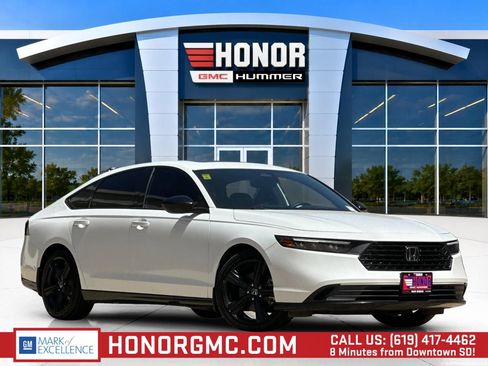 Used 2023 Honda Accord Sport image 1