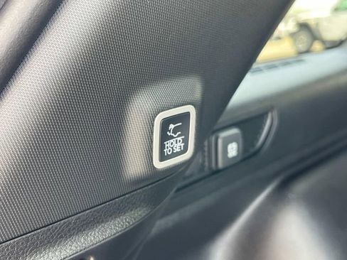 New 2025 Jeep Grand Cherokee Limited w/ Luxury Tech Group II AWD/4WD image 25