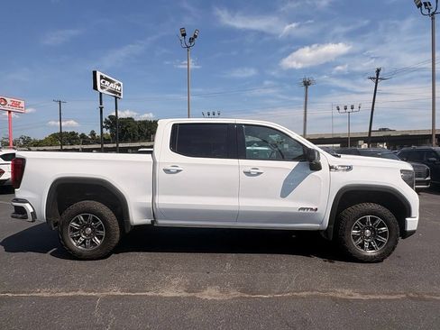 Used 2025 GMC Sierra 1500 AT4 AWD/4WD image 9