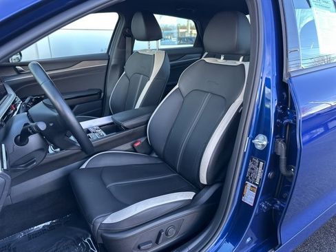 Used 2025 Kia K5 GT-Line image 9