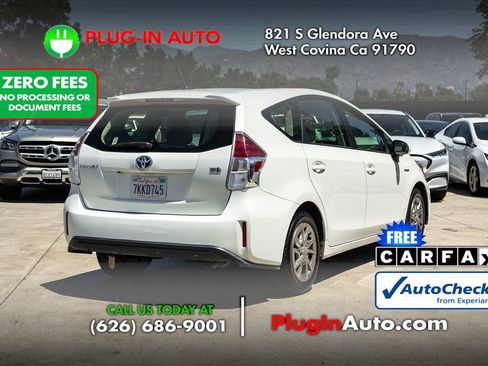 Used 2015 Toyota Prius V Four FWD image 4