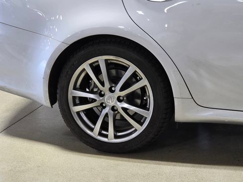 Used 2008 Lexus IS 250 w/ Premium Pkg RWD image 9