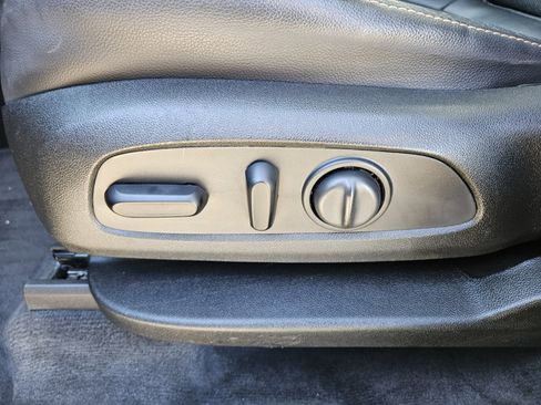 Used 2020 Chevrolet Traverse Premier w/ Redline Edition image 9