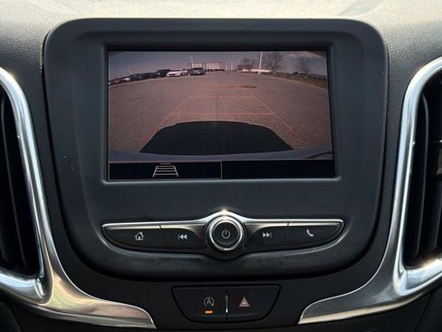 Used 2022 Chevrolet Equinox LT w/ LPO, Floor Liner Package FWD image 5