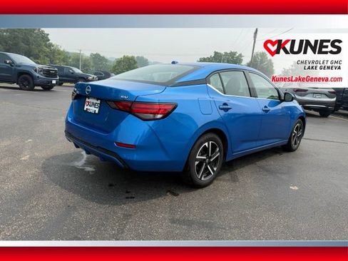 Used 2024 Nissan Sentra SV FWD image 4