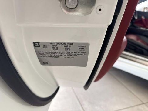 Used 2010 Chevrolet Corvette Grand Sport w/ Preferred Equipment Group image 21