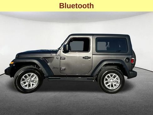 Used 2023 Jeep Wrangler Sport S image 6