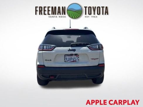 Used 2019 Jeep Cherokee Trailhawk w/ Cold Weather Group AWD/4WD image 6