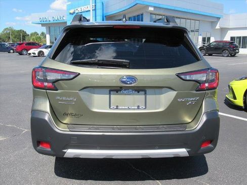 Used 2023 Subaru Outback Limited XT image 5
