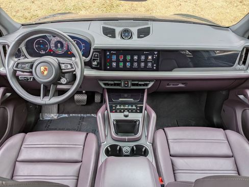 Certified 2025 Porsche Cayenne Coupe AWD/4WD image 12
