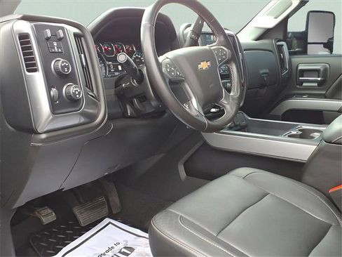 Used 2018 Chevrolet Silverado 2500 LTZ w/ Duramax Plus Package image 8