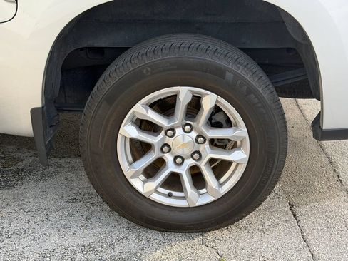 Used 2022 Chevrolet Silverado 1500 Custom RWD image 15