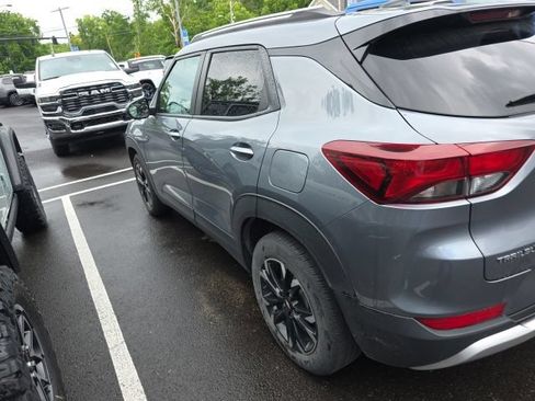 Used 2022 Chevrolet TrailBlazer LT FWD image 11