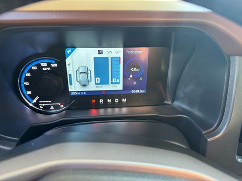 Used 2024 Ford Bronco Outer Banks w/ Sasquatch Package image 22